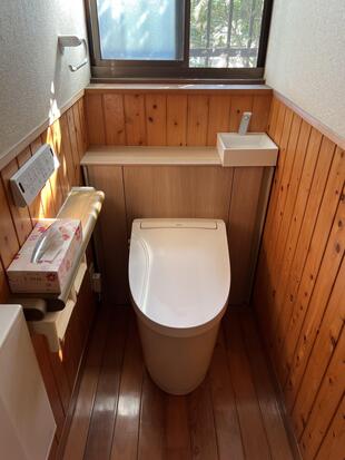 【トイレ/LIXIL】1、2階トイレを同日お取替え‼