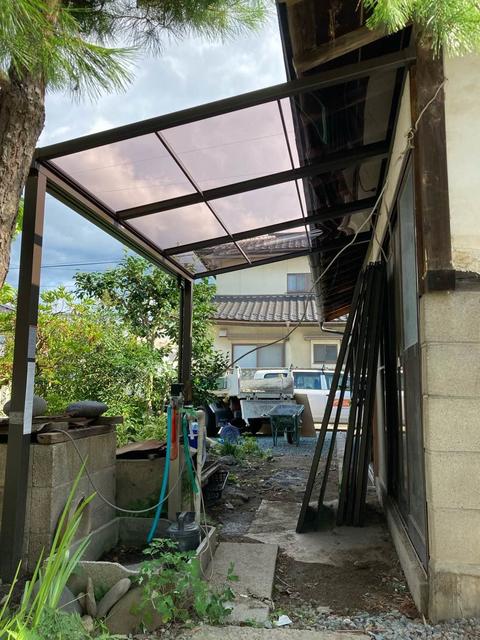 千曲市～物置小屋の屋根もTルーフで葺き替え、ドアも取り替えて機能性が上がり使いやすくなりました！！ | 千曲市｜住宅リフォーム・リノベーション専門の LIXILリフォームショップ