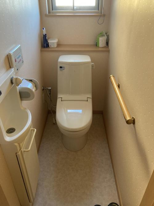 函館トイレリフォーム施工前.JPG